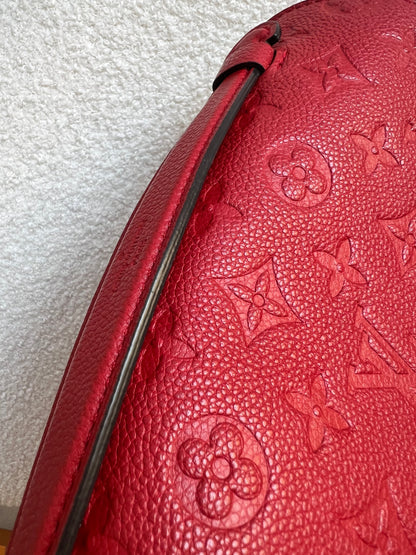 Louis Vuitton Pochette Metis Red Empreinte (RRP £2,130)
