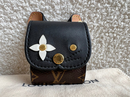 Louis Vuitton Monogram Mouse airpods Case (RRP £350)