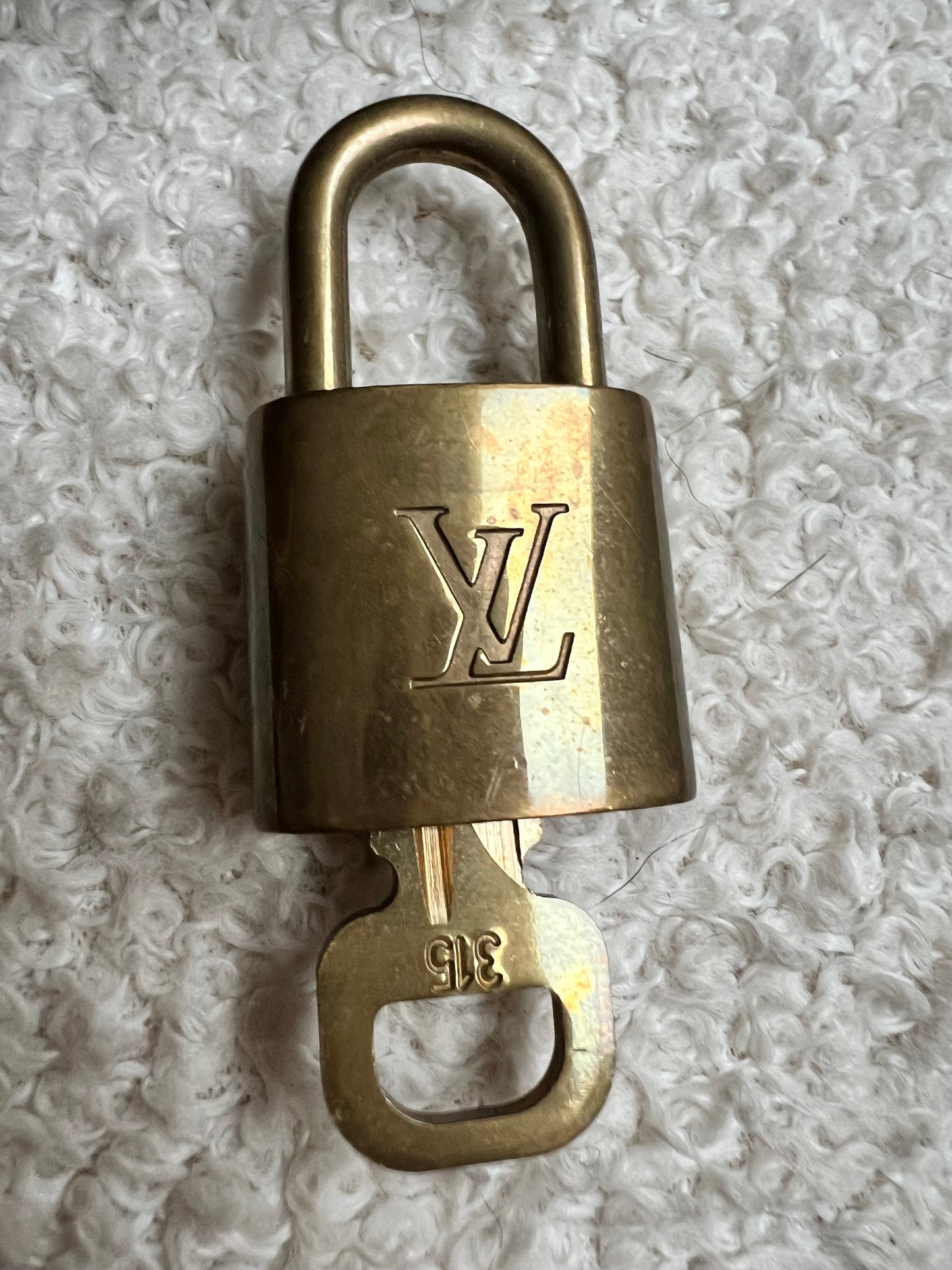 Louis Vuitton Keepall Bandouliere 50 Monogram