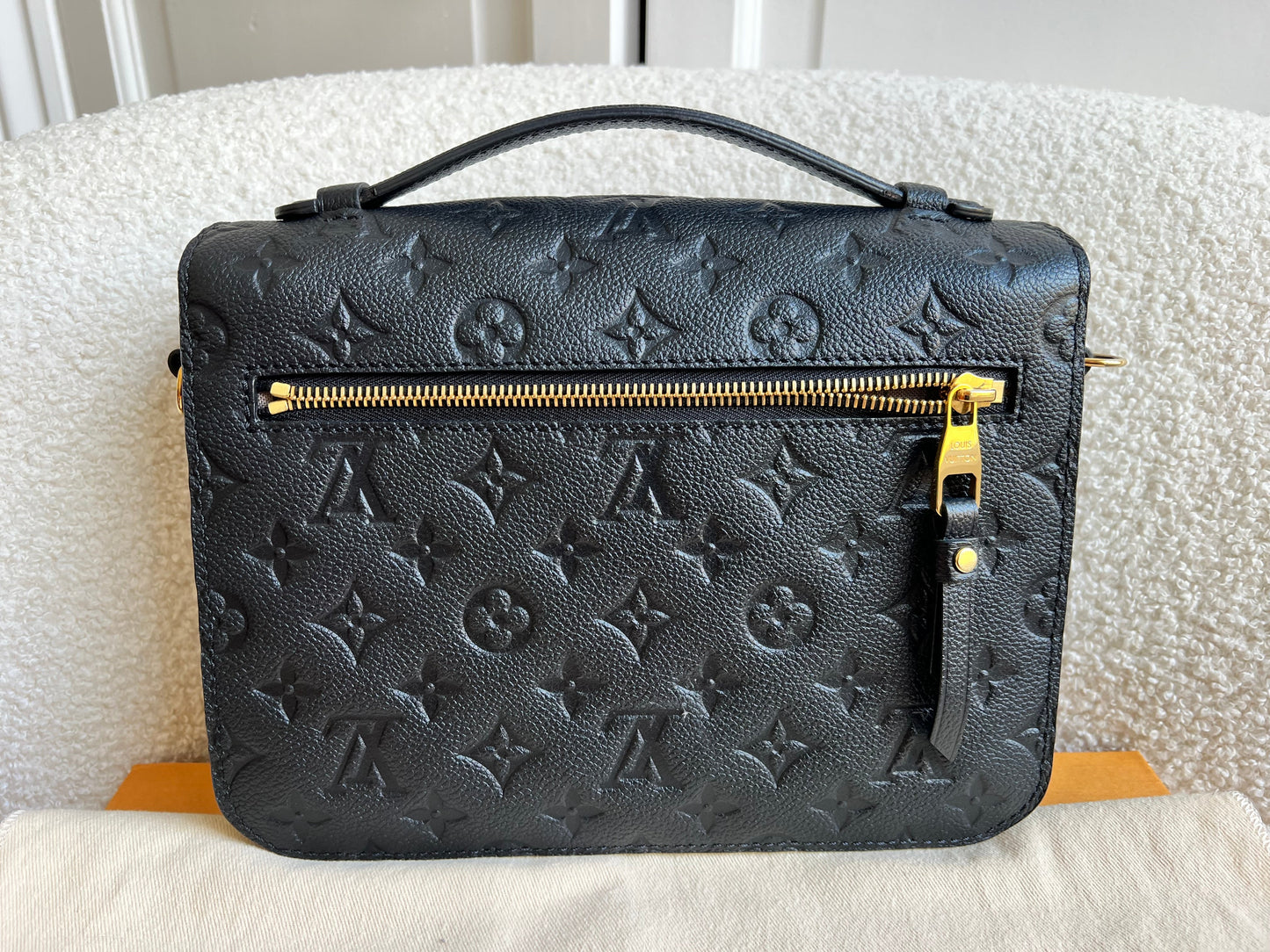 Louis Vuitton Pochette Metis Black Empreinte (RRP £2,200)