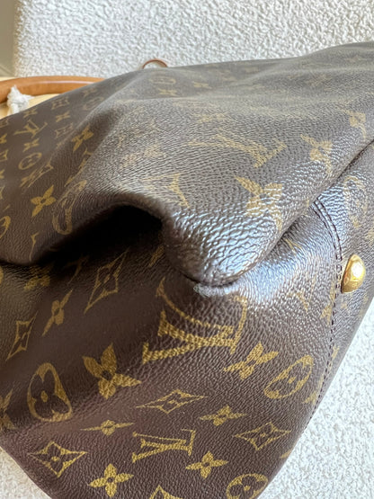 Louis Vuitton Artsy MM Monogram (RRP £1,940)