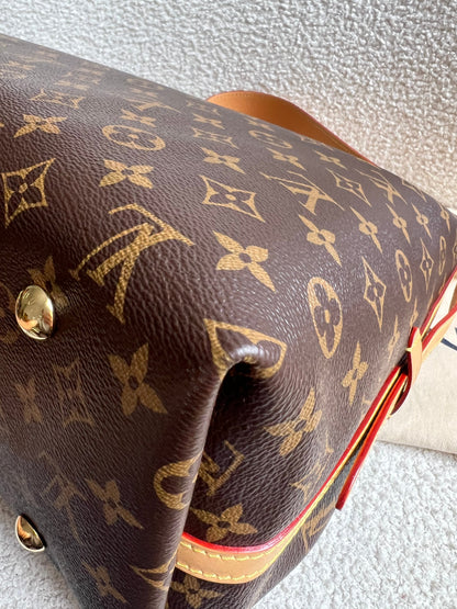 Louis Vuitton Carryall MM Monogram Canvas (RRP £2370)
