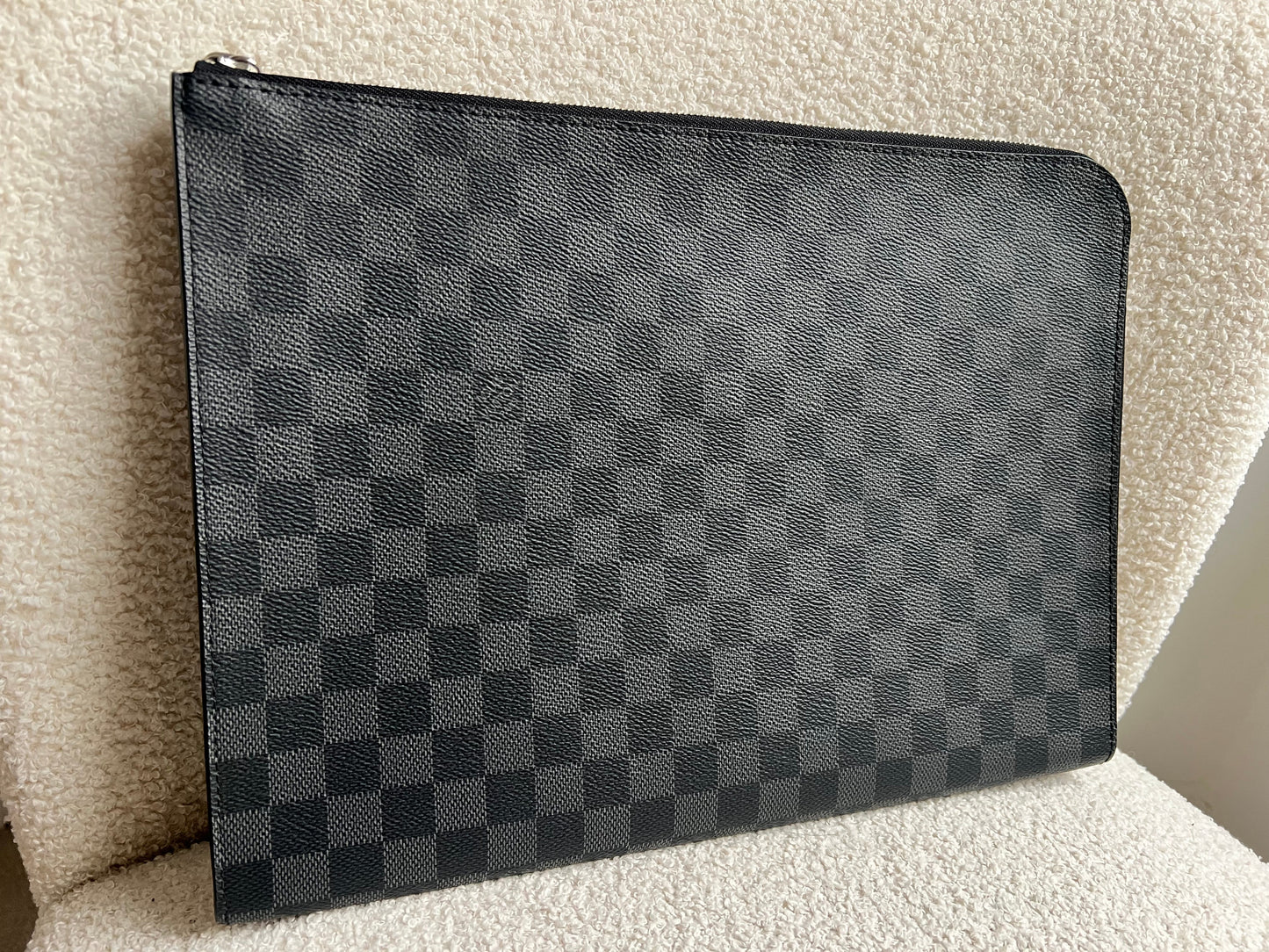 Louis Vuitton Pochette Jour GM Damier Graphite