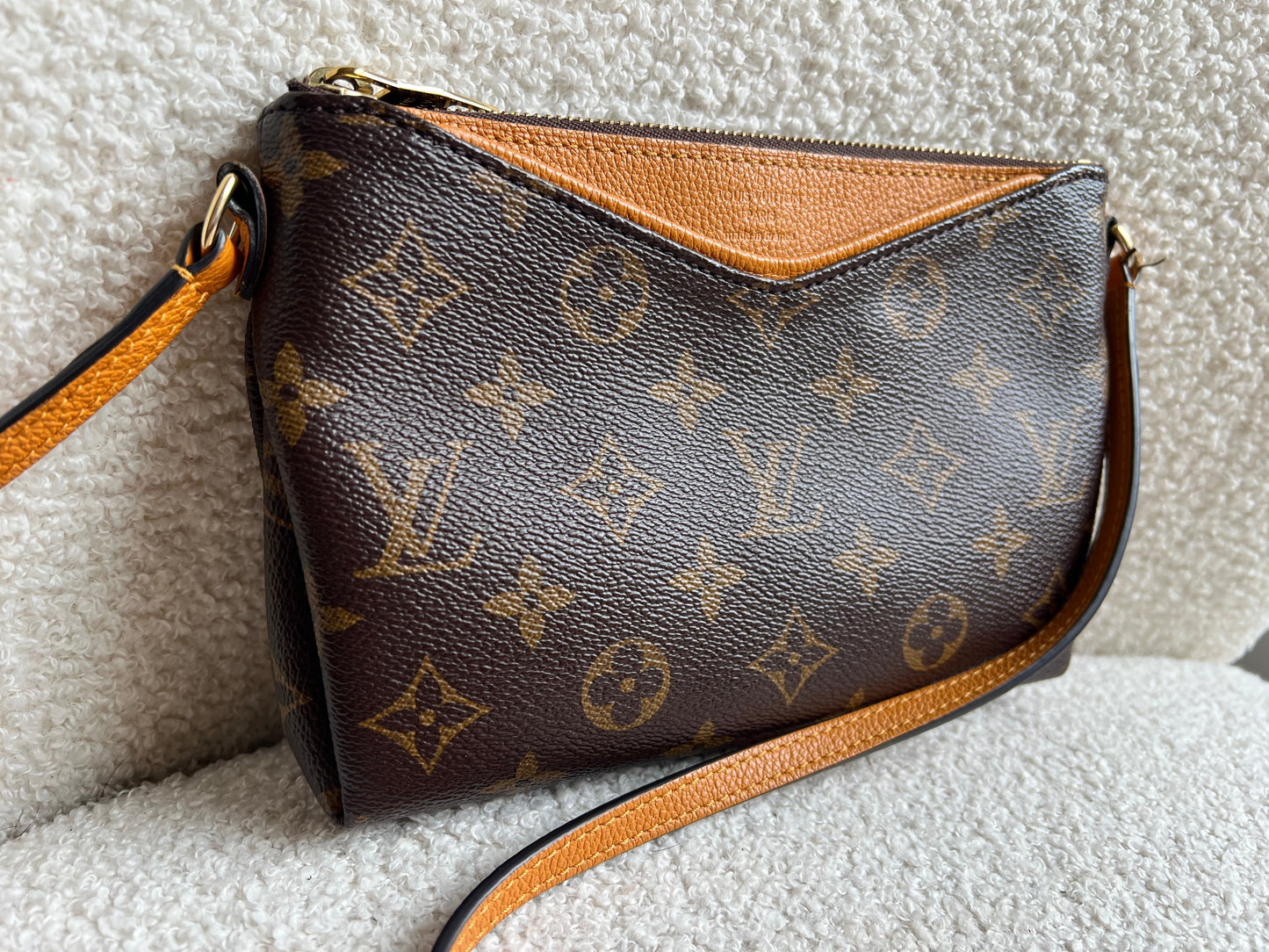 Louis Vuitton Monogram Safran Pallas Pochette