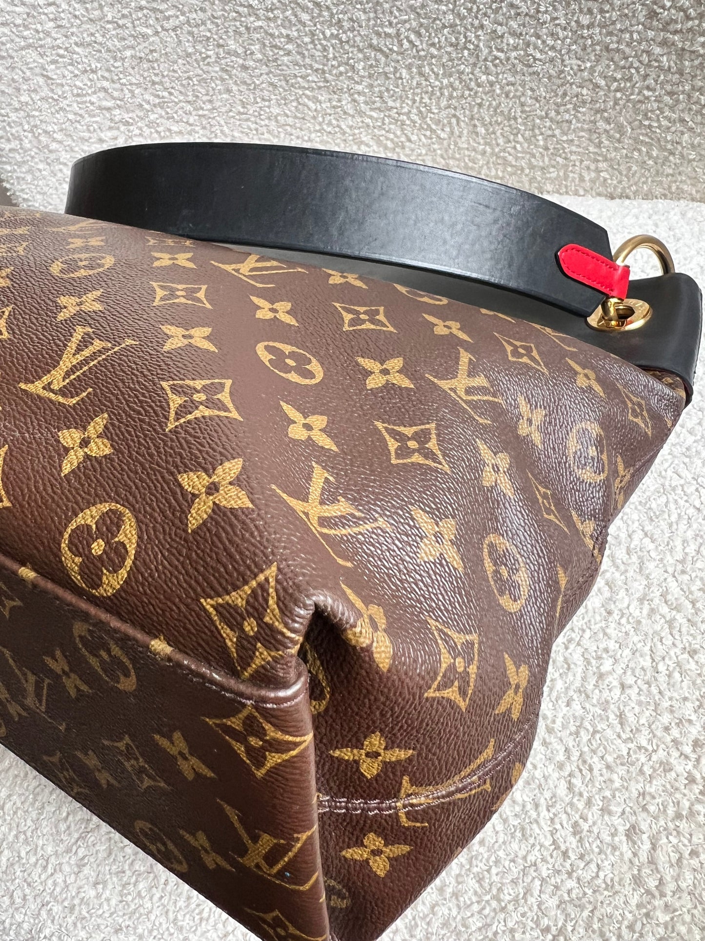 Louis Vuitton Tuileries Hobo (RRP £1640)
