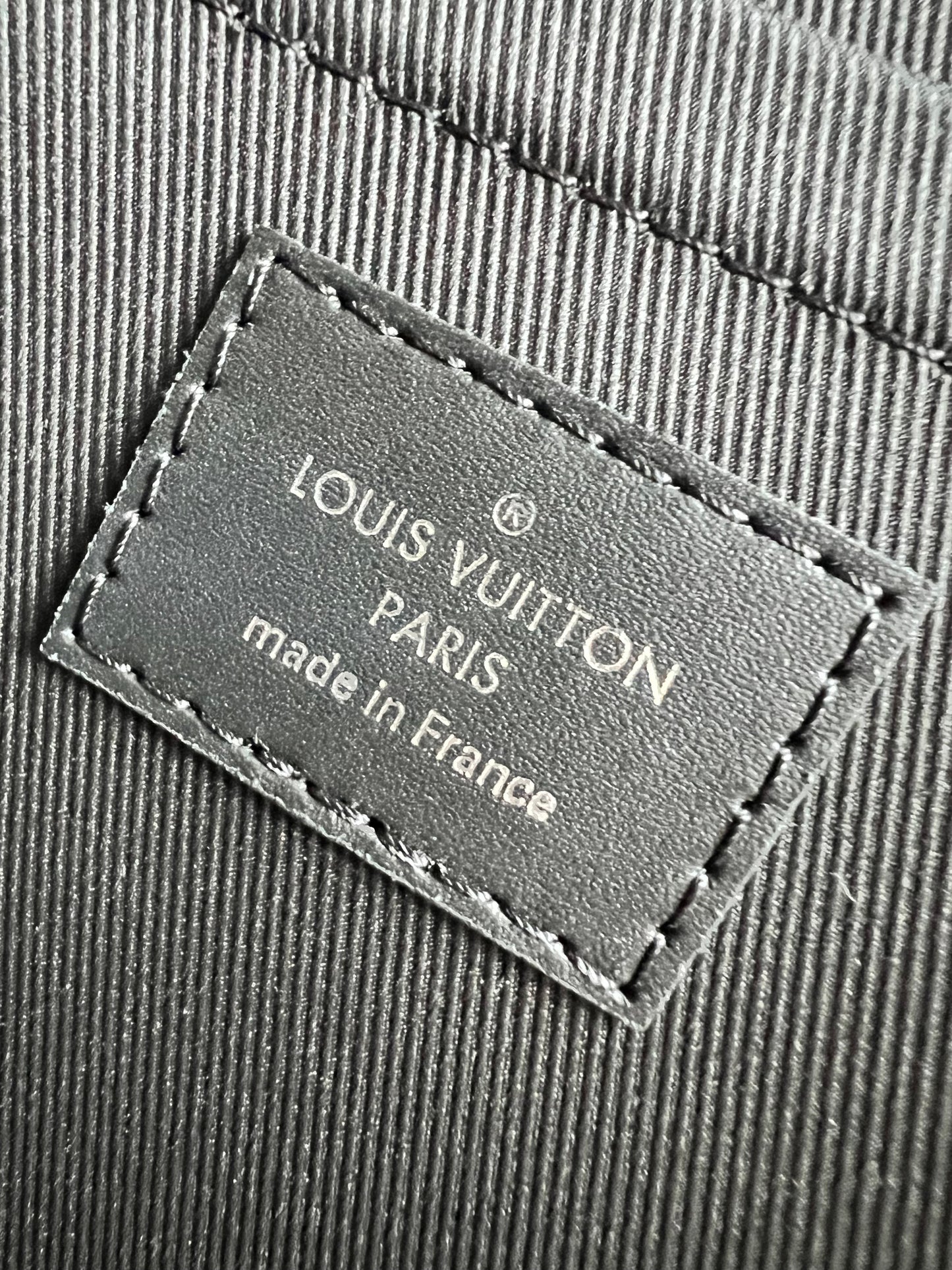 Louis Vuitton Pochette Jour GM Damier Graphite