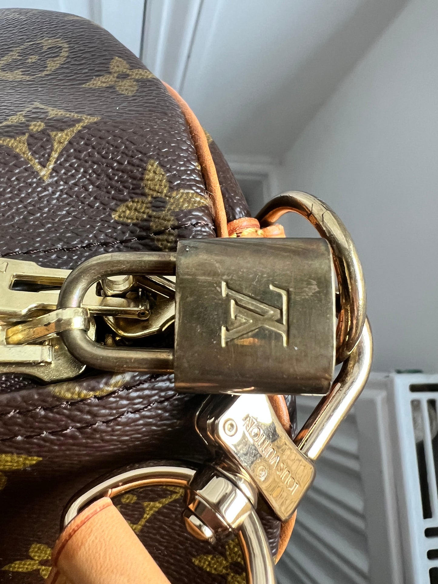 Louis Vuitton Vintage Keepall Bandouliere 60