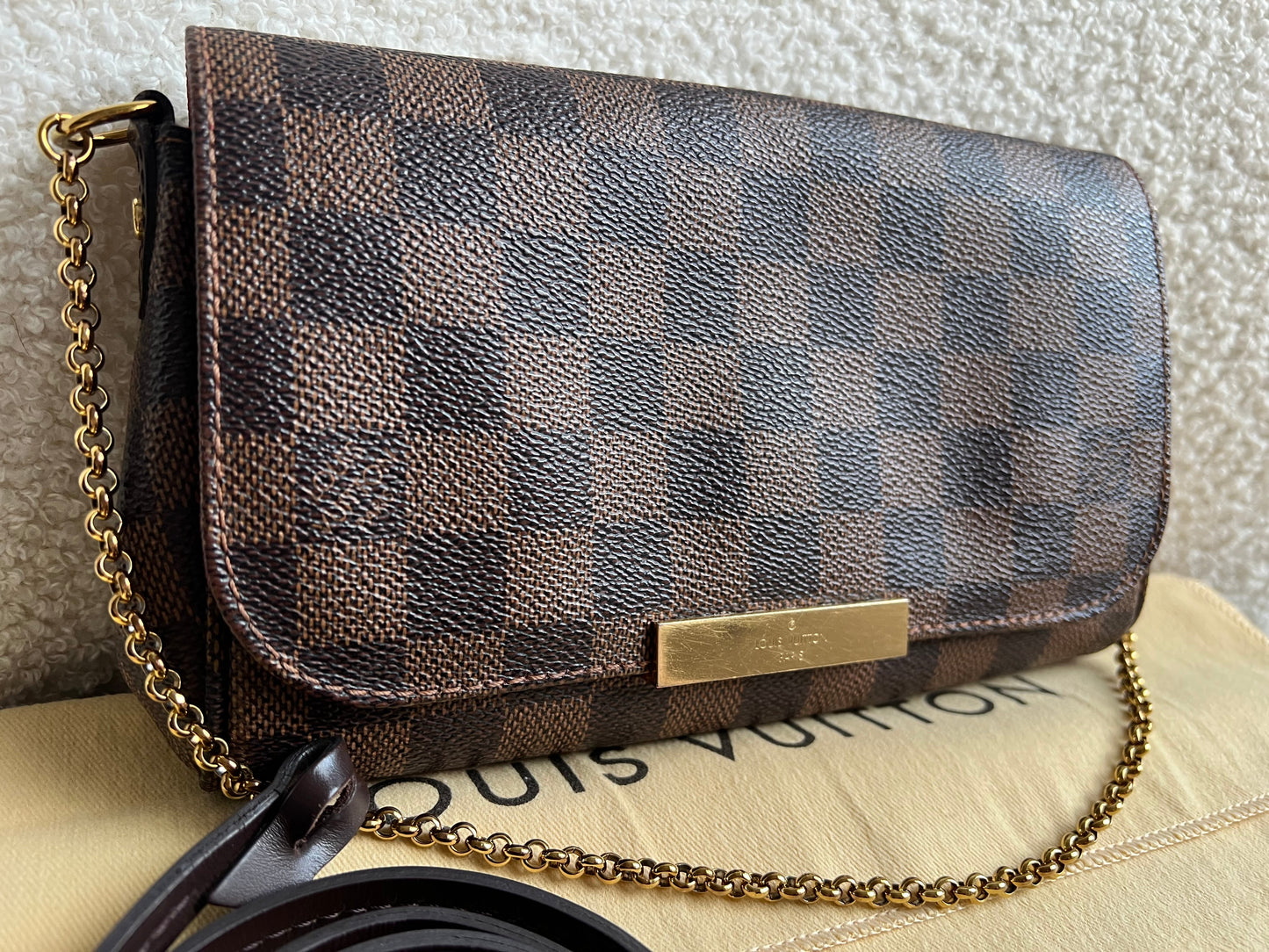 Louis Vuitton Favorite PM Damier Ebene