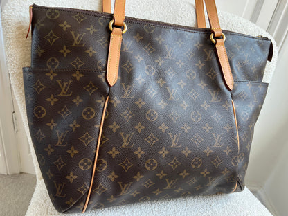 Louis Vuitton Totally GM Monogram