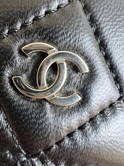 Chanel Wallet on Chain in Black Lambskin Silver Hardware (RRP £2,930)
