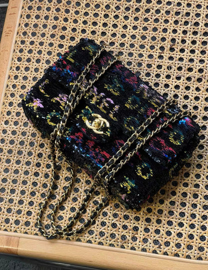 Chanel Luxury Leather Black Shoulder Bag Black