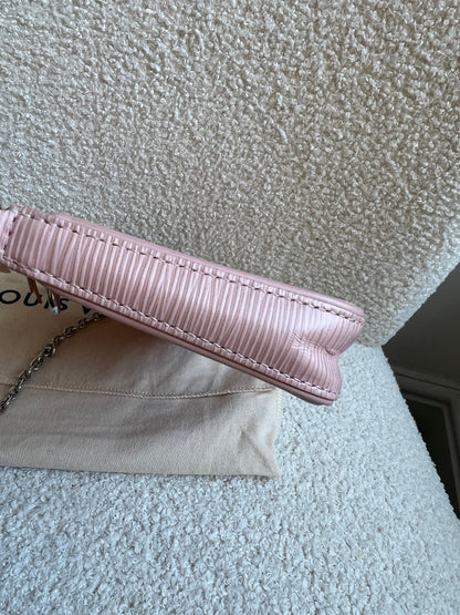 Louis Vuitton Easy Pouch Rose Ballerine Epi