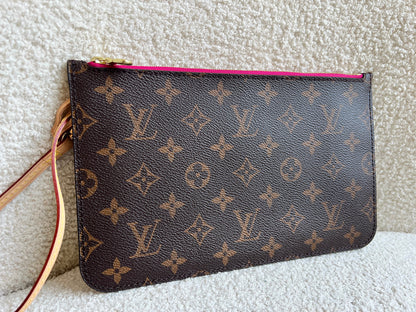 Louis Vuitton Pouch (from Neverfull MM) in Monogram