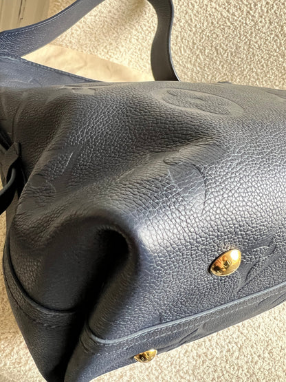 Louis Vuitton Carryall MM Navy Empreinte (RRP £2470)