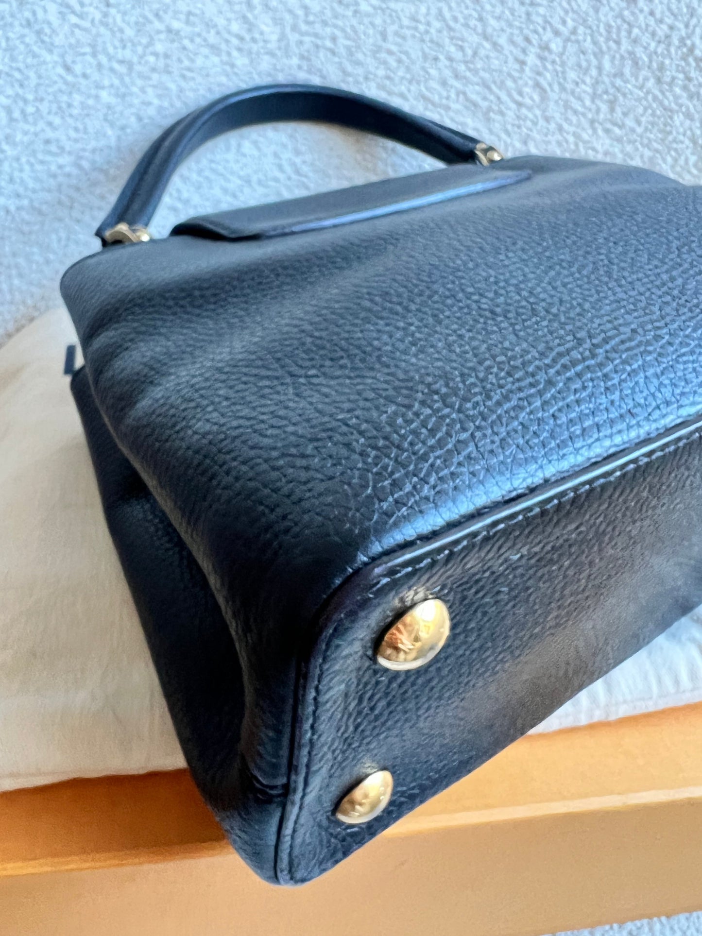 Louis Vuitton Capucines MM Black with Silver Hardware (RRP £4,350)