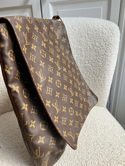 Louis Vuitton Musette Salsa GM