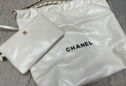Chanel Luxury Handbag Style 309