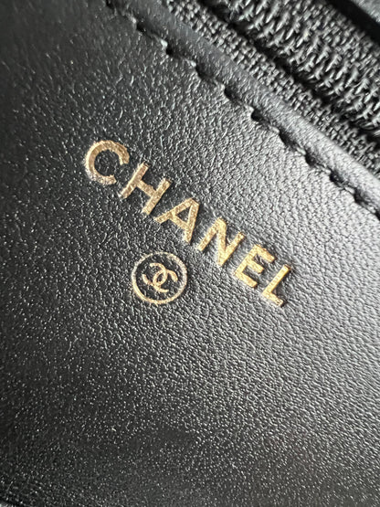 Chanel Wallet on Chain in Black Lambskin Gold Hardware (RRP £2,930)