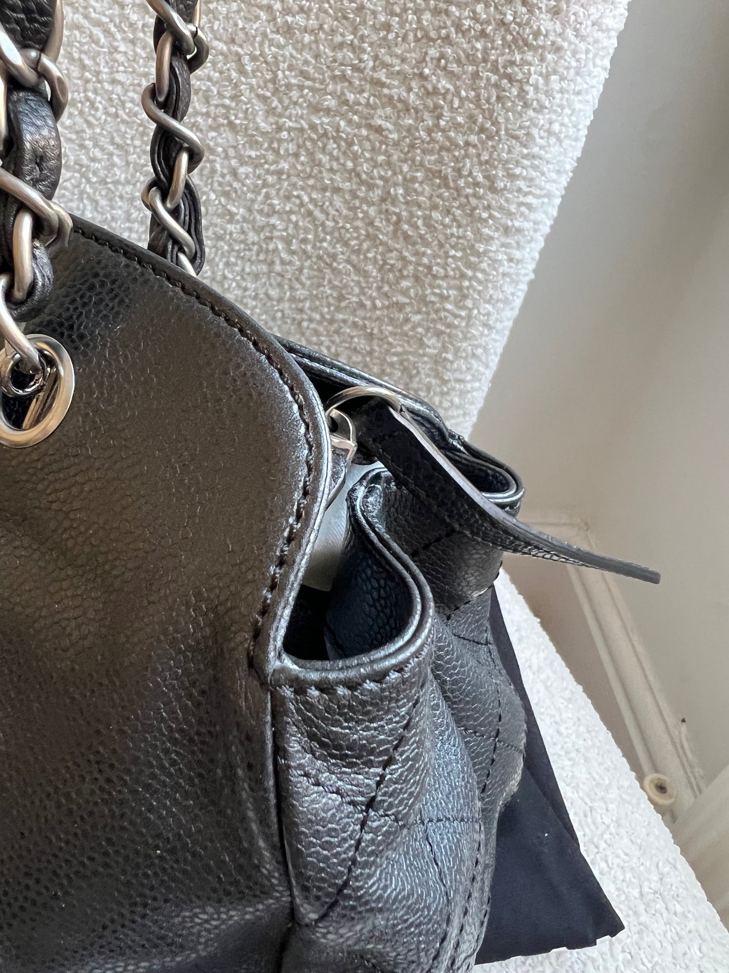Chanel Vintage Caviar Timeless CC Chain Tote