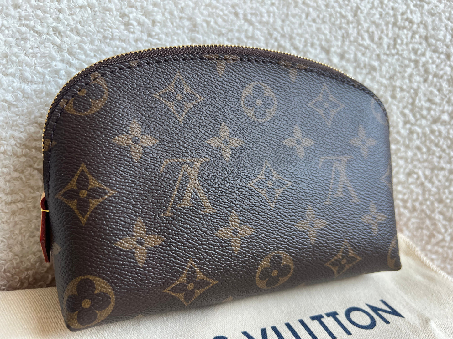 Louis Vuitton Cosmetic Pouch PM Monogram (RRP £425)