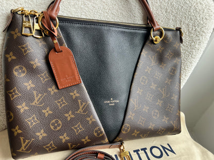 Louis Vuitton V Tote MM Tan and Monogram Canvas (RRP £1,890)