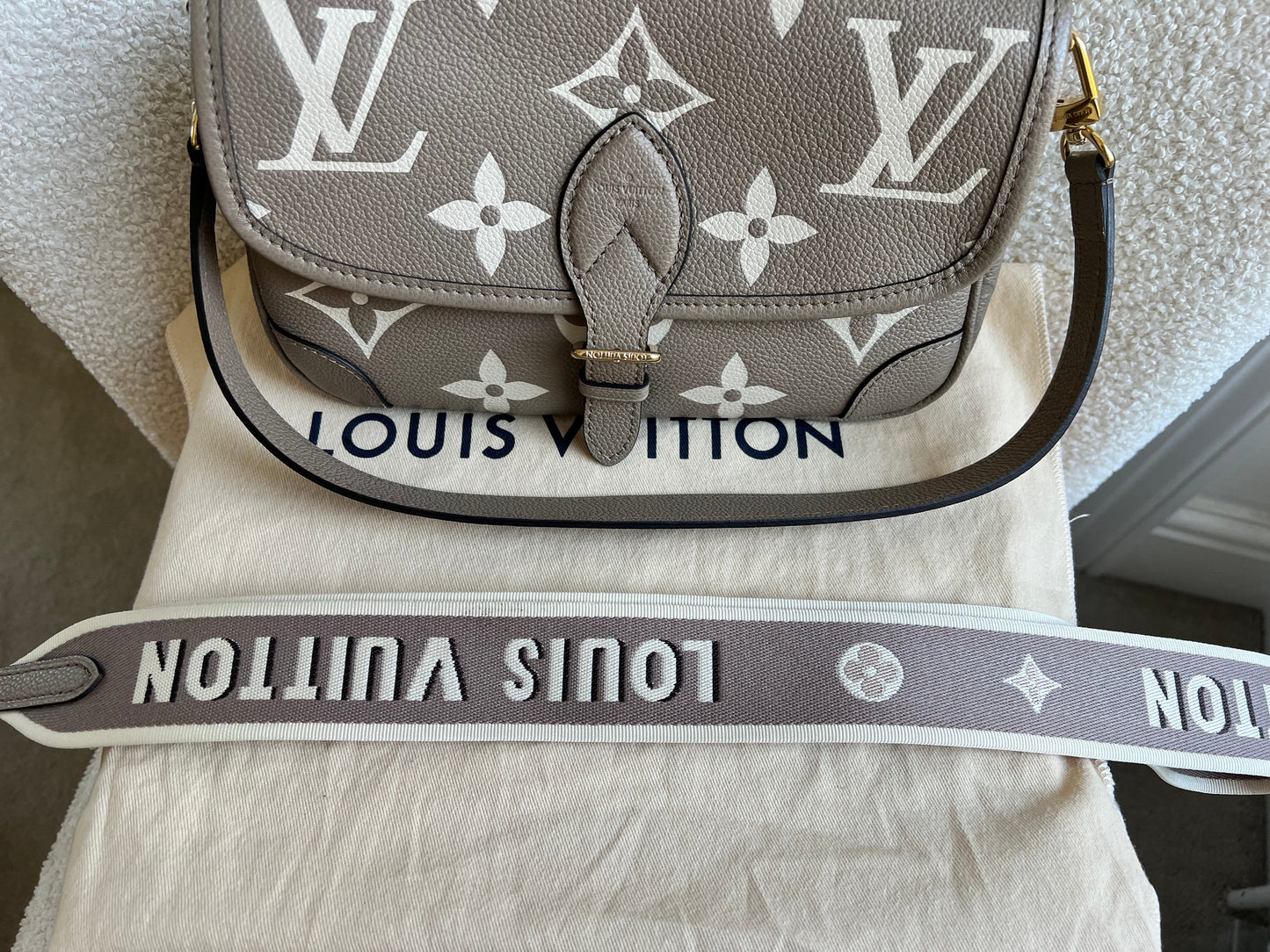 Louis Vuitton Diane Satchel Bicolour Empreinte (RRP £2,170)