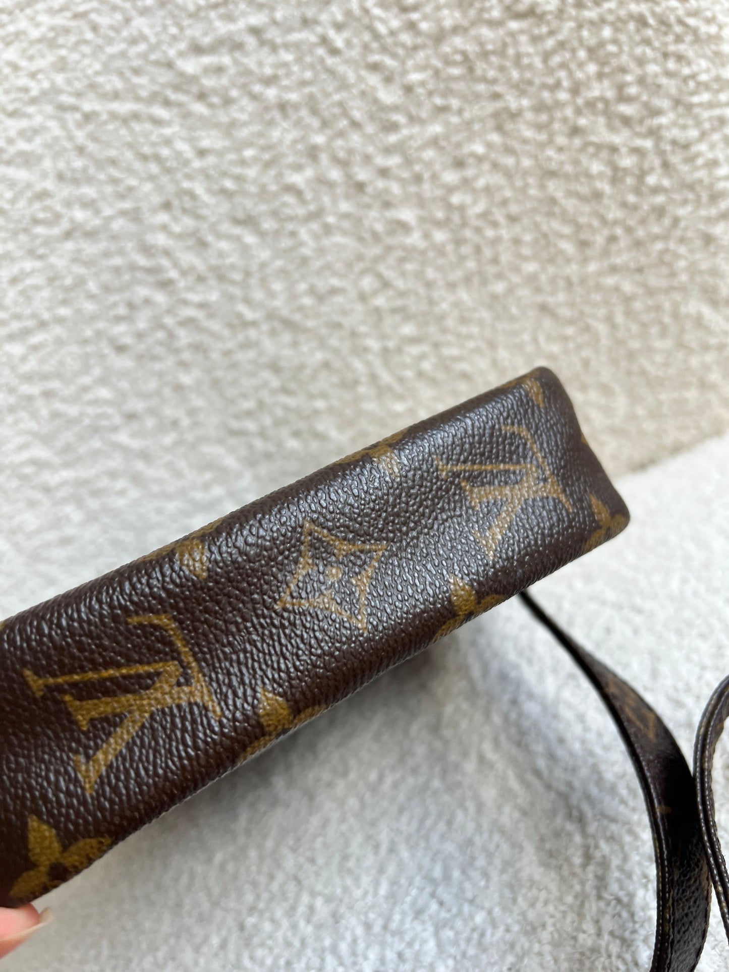 Louis Vuitton Danube Monogram