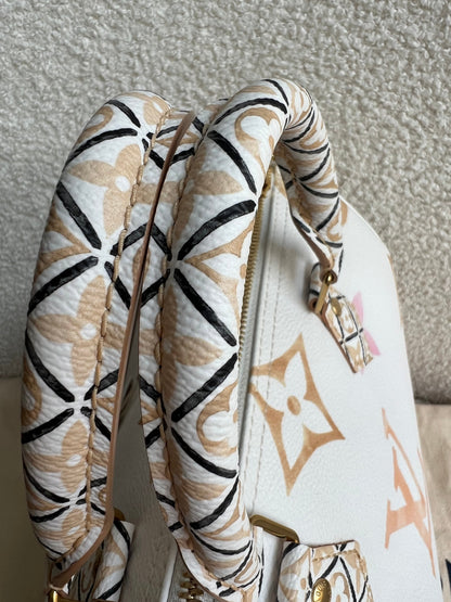 Louis Vuitton Speedy 25 Bandouliere By The Pool 2.0 Giant Monogram (RRP £2030)