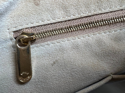 Louis Vuitton Artsy MM Monogram (RRP £1,940)