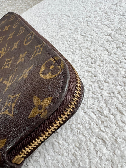 Louis Vuitton Monogram Poch Documents Portfolio Case 39