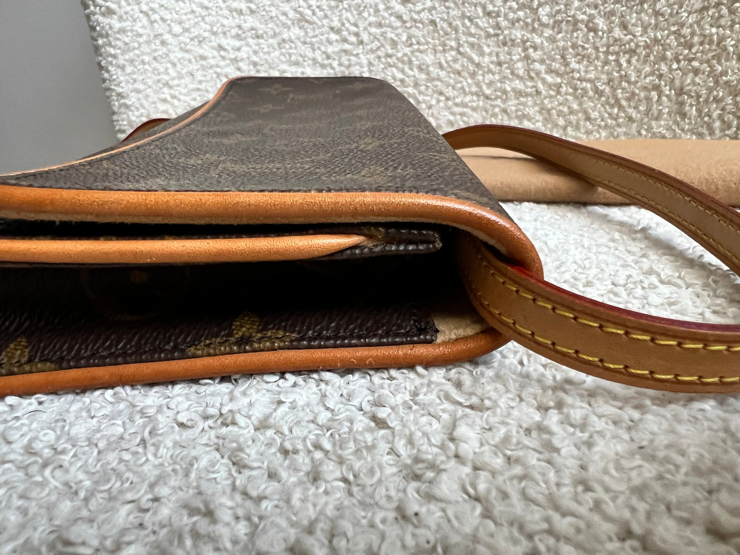 Louis Vuitton Vintage Monogram Twin Pochette