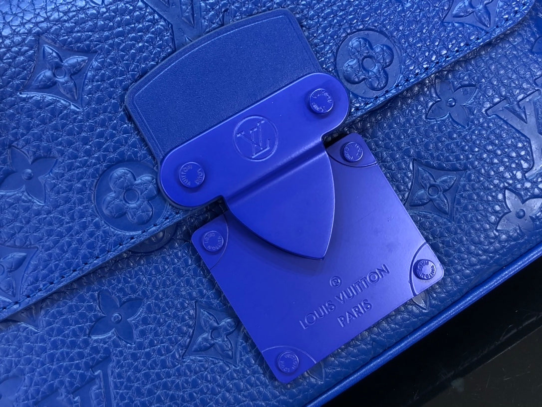 Louis Vuitton S Lock Sling Bag