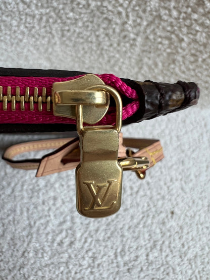 Louis Vuitton Pouch (from Neverfull MM) in Monogram