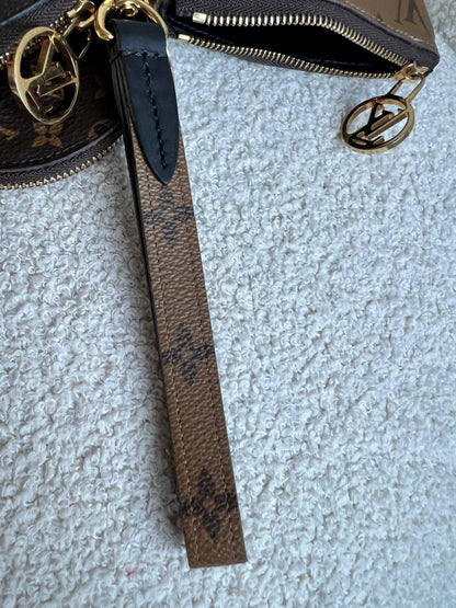 Louis Vuitton Giant Monogram Trio Pouch set