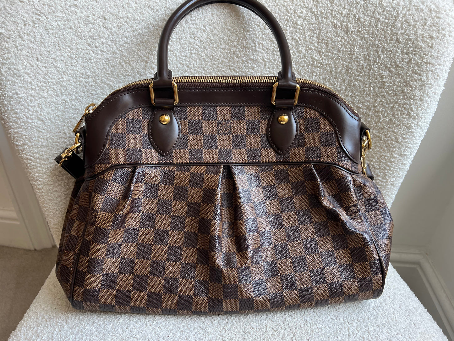 Vuitton Trevi PM Damier Ebene