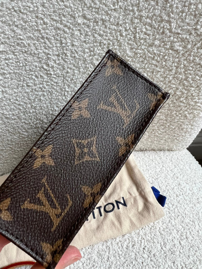 Louis Vuitton Petit Sac Plat (RRP £1,420)