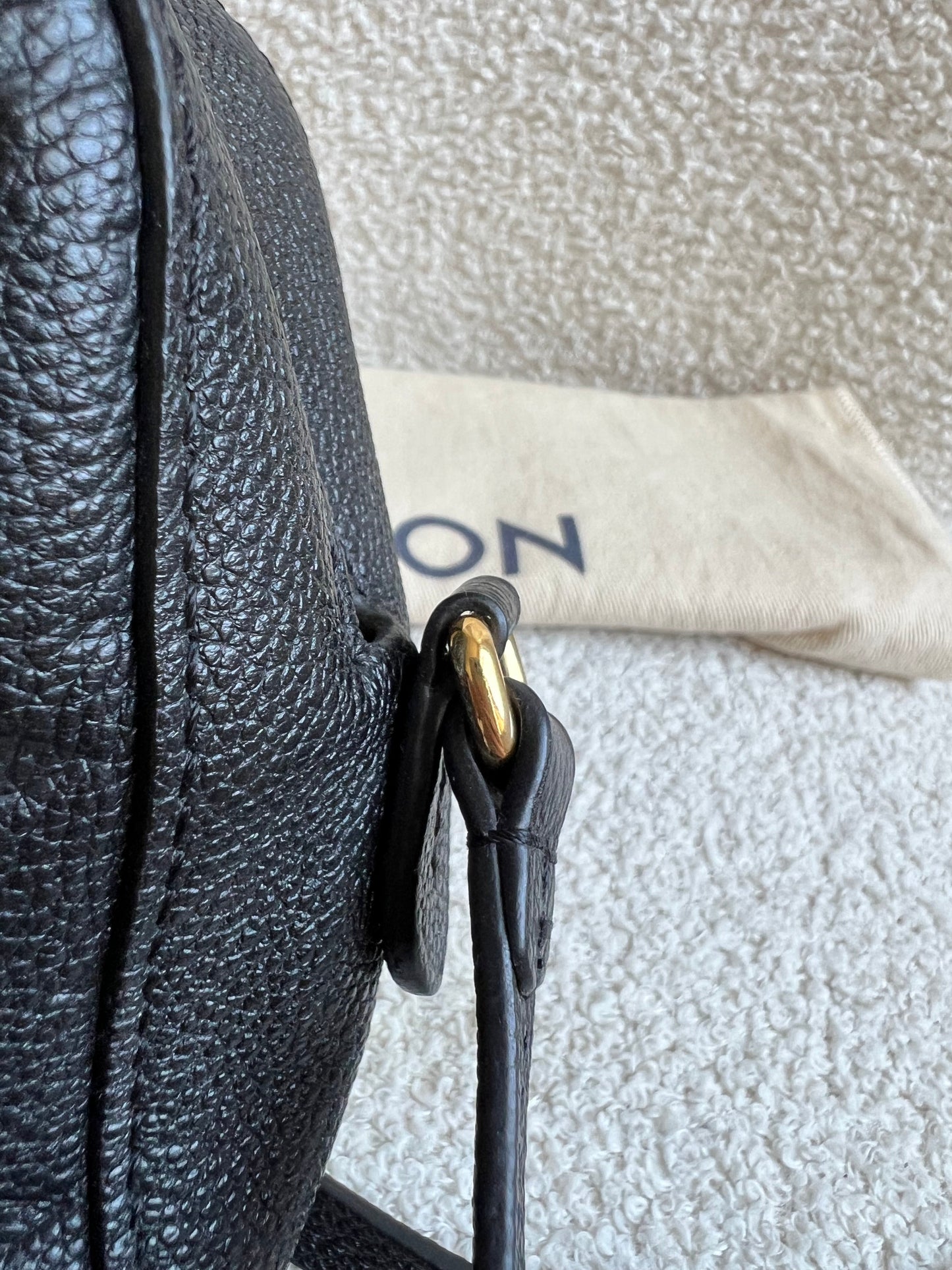 Louis Vuitton Saintonge Black Empreinte