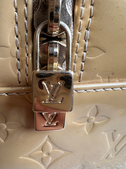 Louis Vuitton Tompkins Square Bag Pearl Monogram Vernis
