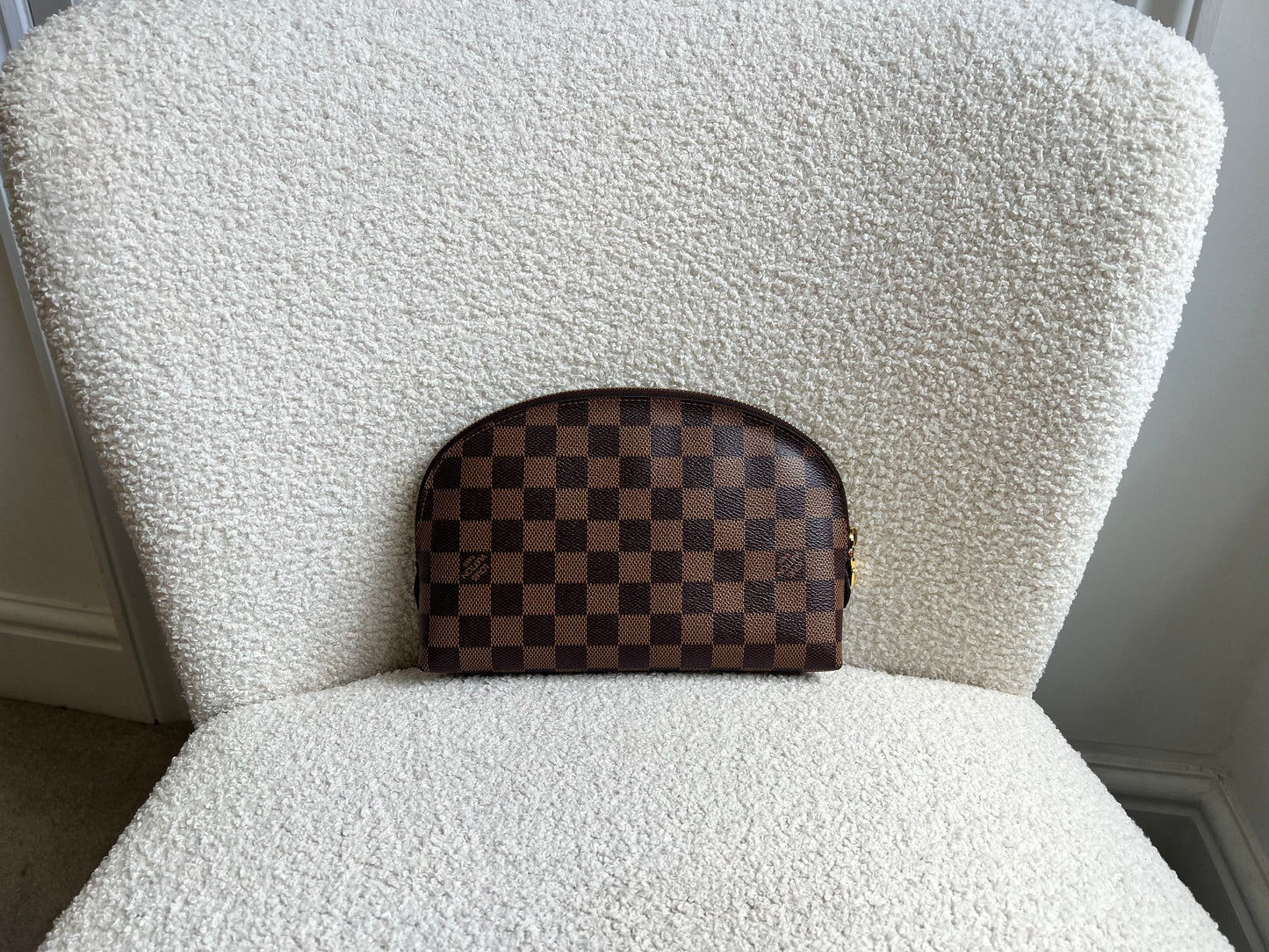 Louis Vuitton Cosmetic Pouch MM Damier Ebene (RRP £495)
