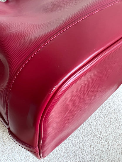 Louis Vuitton Fuchsia Epi Noe GM Bucket Bag