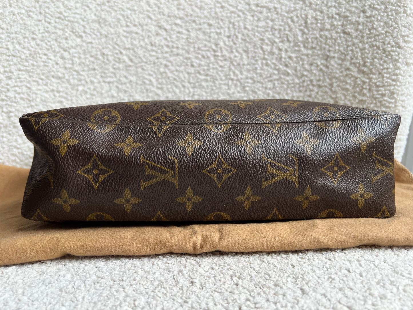 Louis Vuitton Monogram Trousse Toiletry Pouch