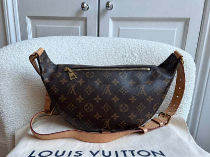 Louis Vuitton Bumbag in Monogram Canvas