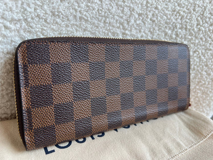 Louis Vuitton Clemence Wallet in Damier Ebene (RRP £450)