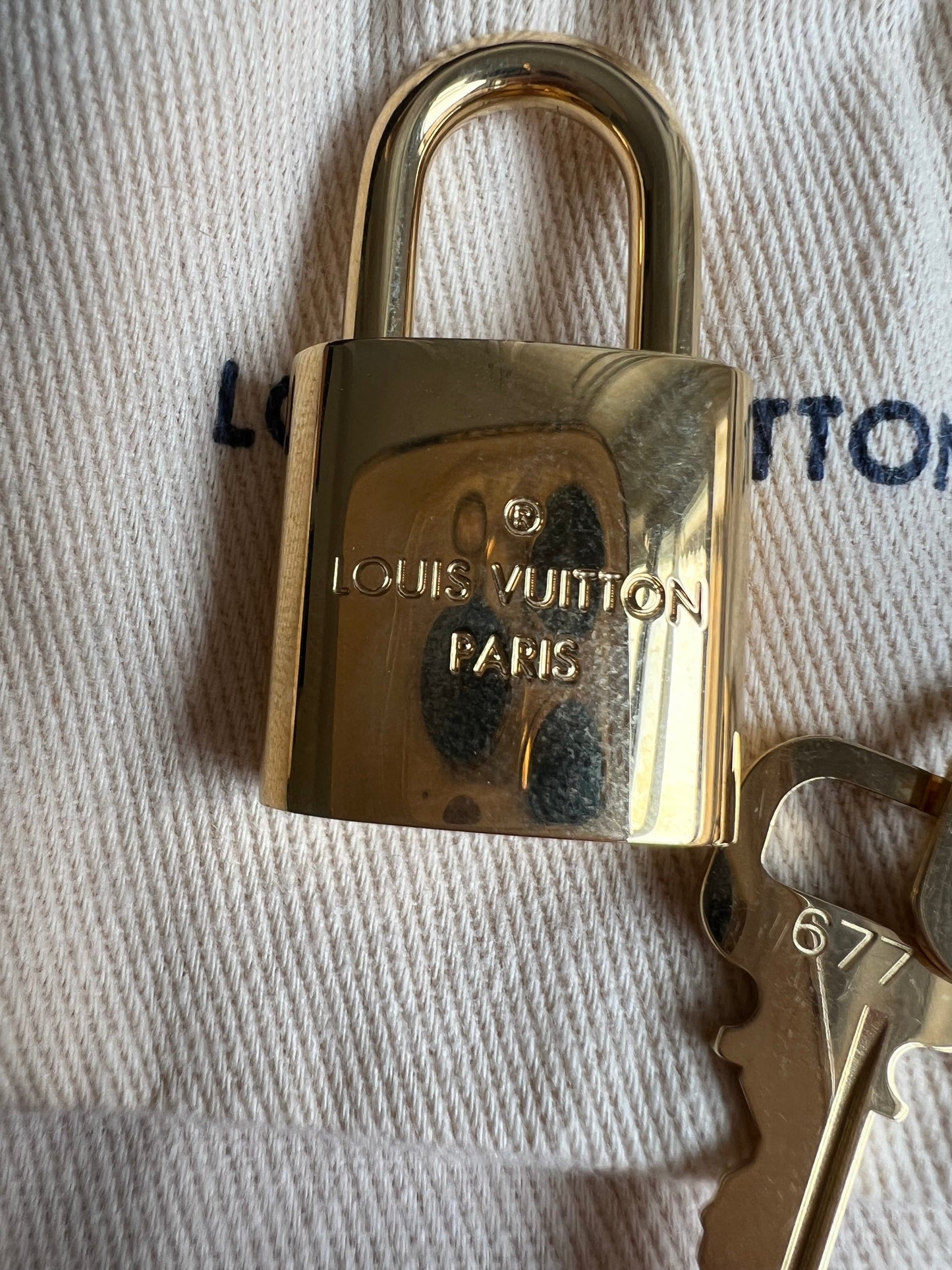 Louis Vuitton Speedy 25 Bandouliere Monogram (RRP £1,470)