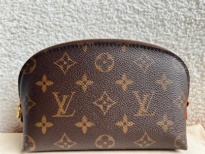 Louis Vuitton Cosmetic Pouch PM Monogram (RRP £415)