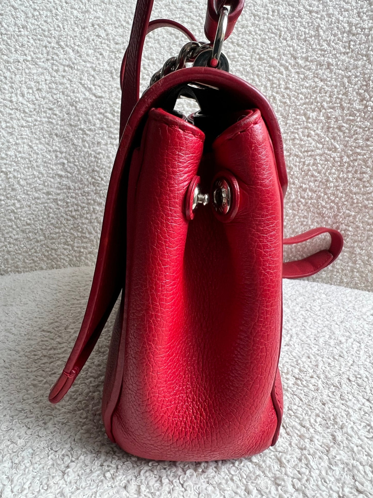 Louis Vuitton Red Mylockme II BB Bag