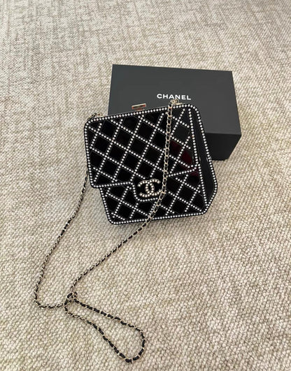 Limited Edition Chanel Runway Black Resin Crystal Pearl Evening Clutch Shoulder Box