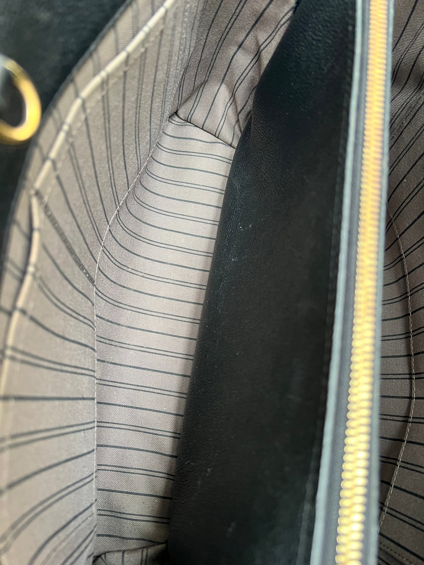 Louis Vuitton Montaigne GM in Black Monogram Empreinte (RRP £2230)
