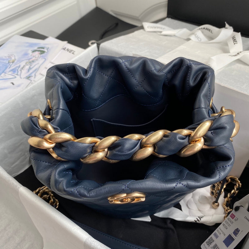 Chanel Luxury Handbag Style 628