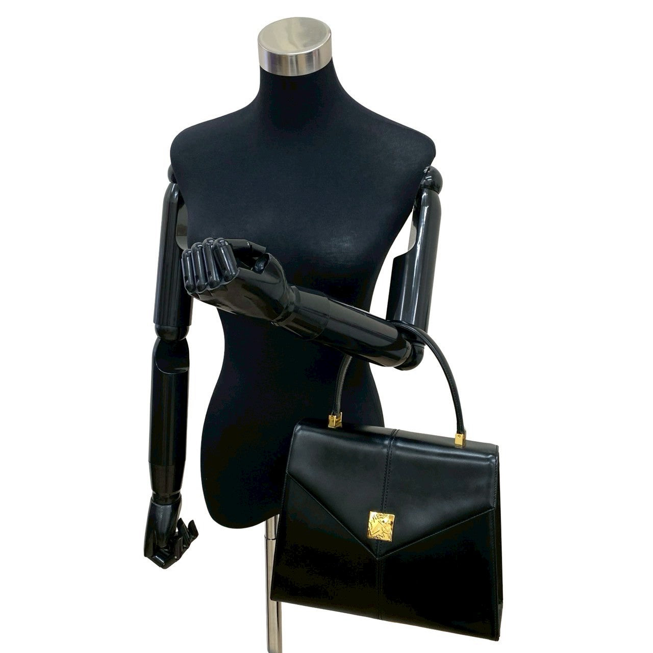 Yves Saint Laurent Leather Handbag